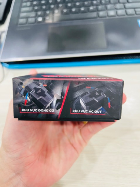 Nhỏ gọn, khá nhẹ