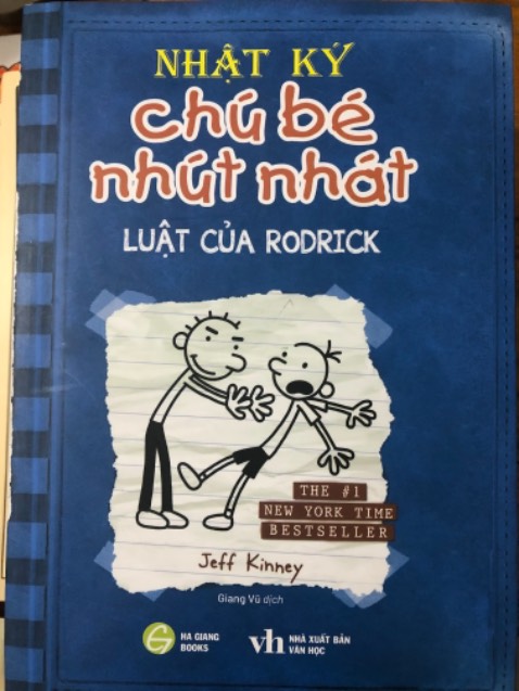 sách đẹp lắm, được bọc kĩ, nhưng mà khi nhận hàng mình mới nhận ra đây không phải là sách song ngữ:((