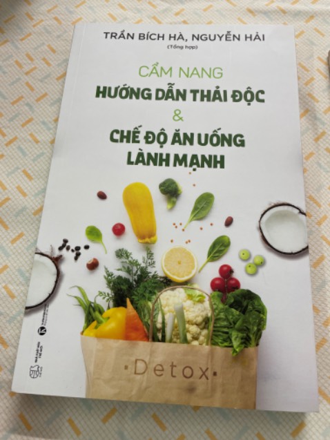 Sách hay bổ ích, giao hàng nhanh