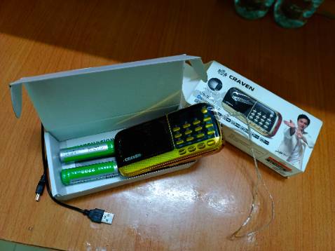 Xin chào e KHÔNG THÂÝ THẺ NHỚ trong đơn hàng. Vui lòng phản hồi giúp em nhé.

Chỉ nhận đc 1 dây sạc, 1 loa, 2 cục pin