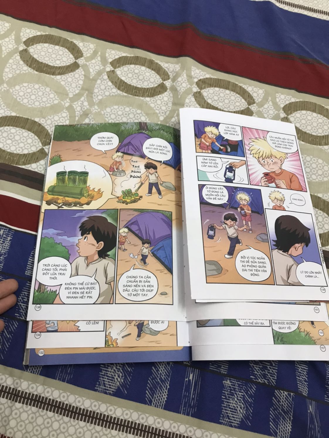 Nội dung sách thì hay, bé nhà mình rất thích. Nhưng sách thì đóng ko chắc chắn, ở giữa bị bung ra 1 tệp.