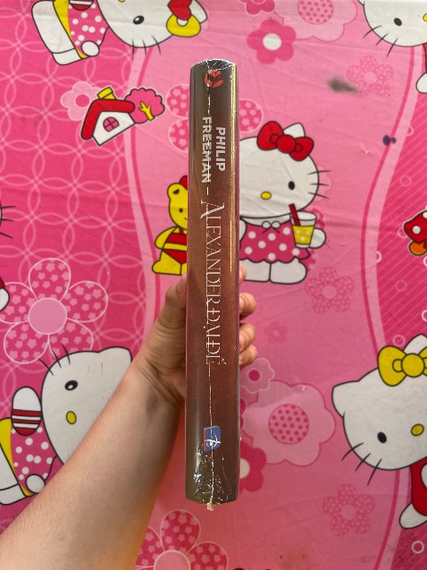 Tuyệt vời ! Vô cùng hài lòng !
Sách được đóng gói cẩn thận : bọc kính và bọc chống xốc .
Sách mới và đẹp , giao hàng nhanh chóng .