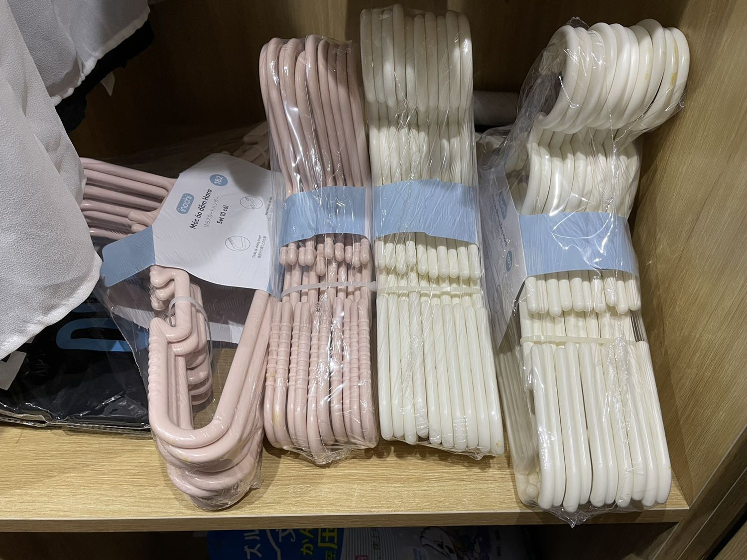 Móc đẹp chắc chắn, đóng gói tốt, giao hàng nhanh