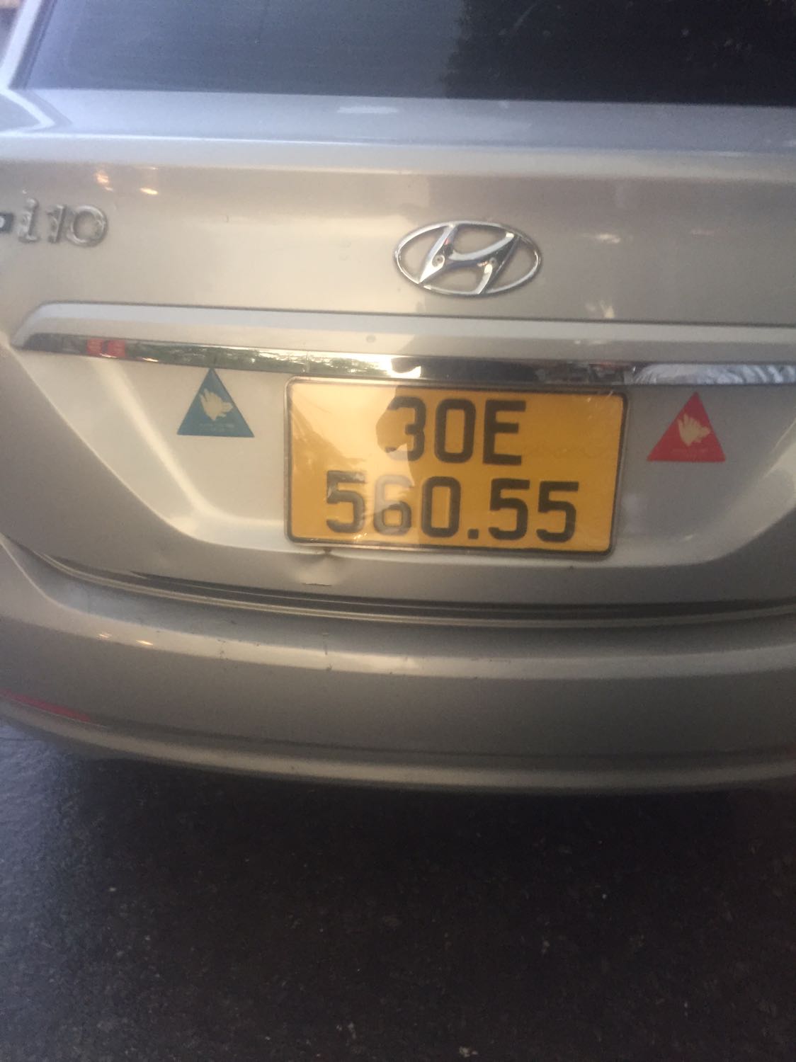 Đã nhận được hàng dùng khá tốt , hàng mới đập hộp luôn !! Tiếng kêu của máy cũng ko to lắm ! 👍 TiKi bán hàng rất uy tín !! Bán và bảo hành rất Chu đáo ..