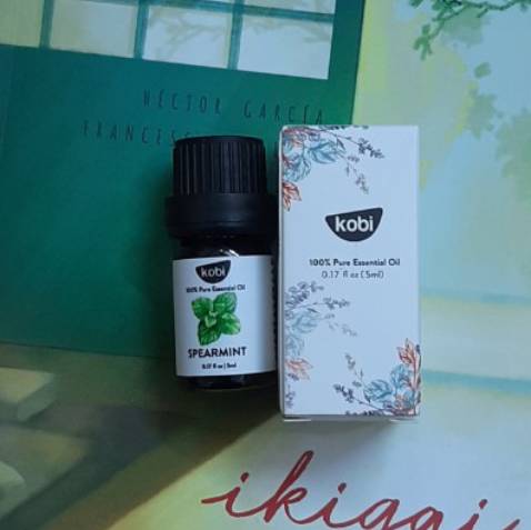 Mùi bạc hà này thơm hơn mùi bạc hà peppermint, rất sảng khoái. mình rất thích, bao bì đóng gói đẹp, giao hàng khá nhanh, shipper thân thiện. cho shop 5 sao