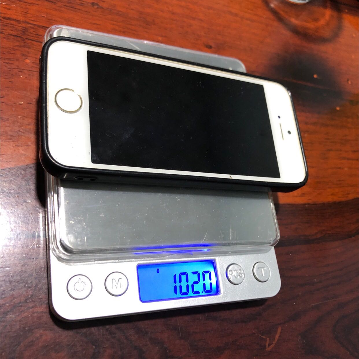 Sản phẩm tuyệt vời. Gói hàng cẩn thận.
Dễ sử dụng. Cân bột chính xác nên mình làm bánh cũng dễ hơn, bánh chất lượng tốt hơn