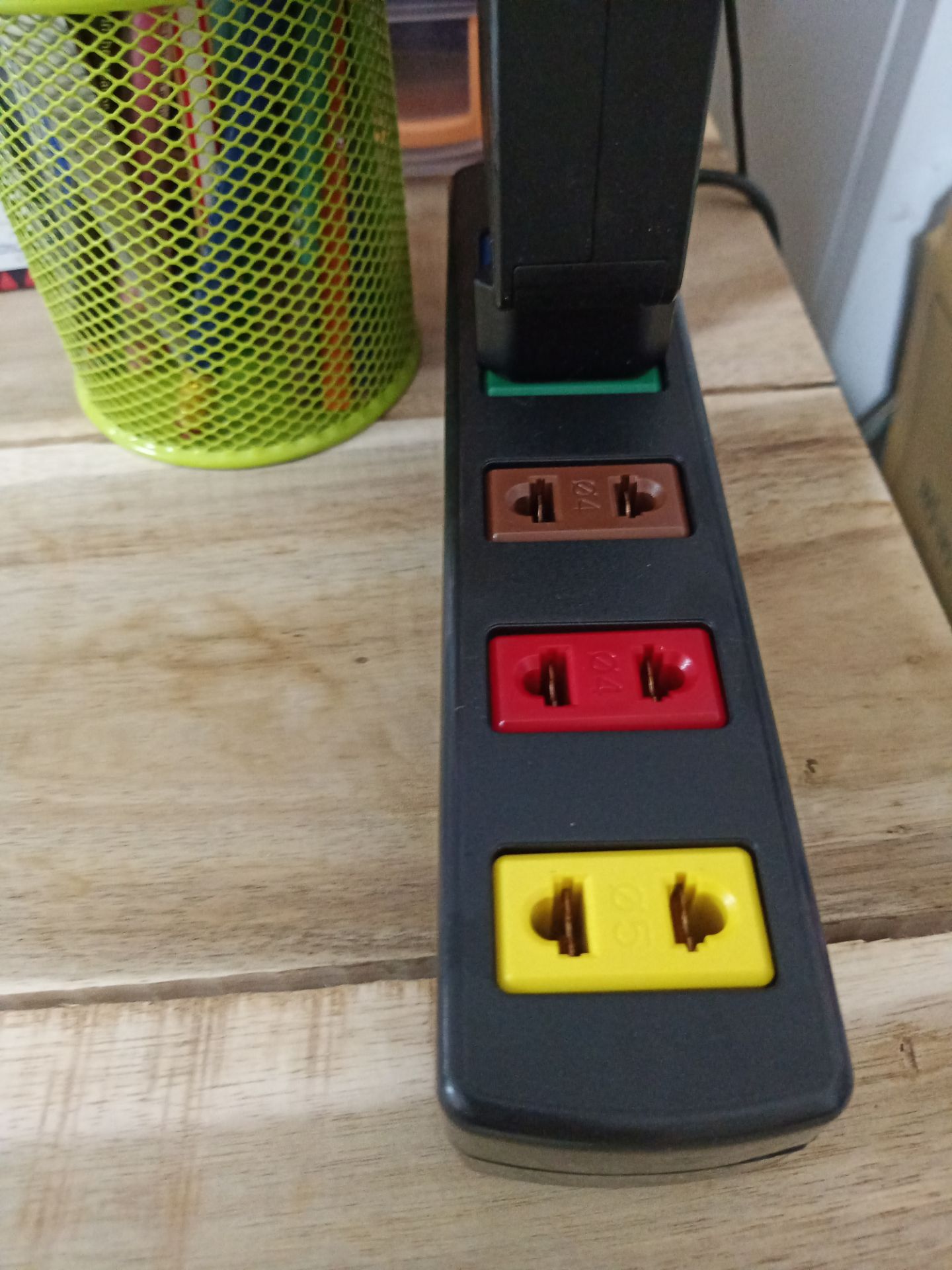 sản phẩm ok ạ, shop đóng gói cẩn thẩn, ship hàng nhanh dù đang mùa dịch