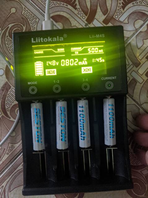 Tôi có thử xạc xả hết 1 hộp pin thì nó chỉ cho ra kết quả tầm 7*** mAh

Pin đề 1100 mAh có vẻ ko đúng lắm...cho 3 sao nhé

Bền hay hao hụt như nào, sau tôi up sau