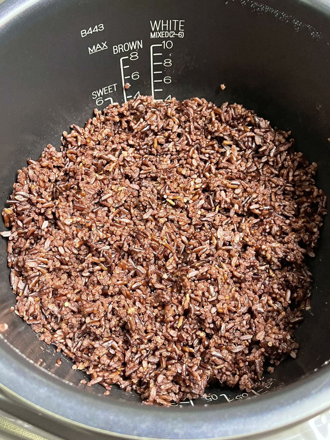 SP đóng gói kỹ, gạo nấu mềm dẻo, ngon. NV giao hàng nhanh nhẹn, vui vẻ.