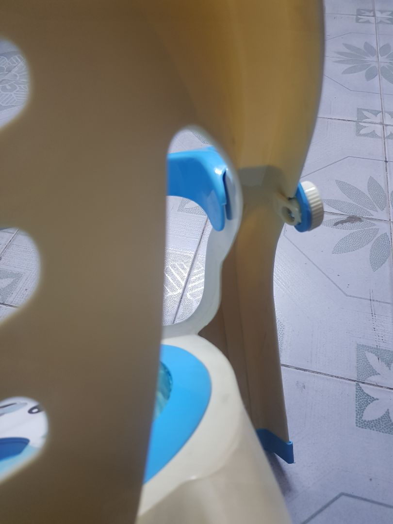 Ghế đẹp, đáng yêu, chất nhựa tốt và dày dặn Ghế đẹp, đáng yêu, chất nhựa tốt và dày dặn