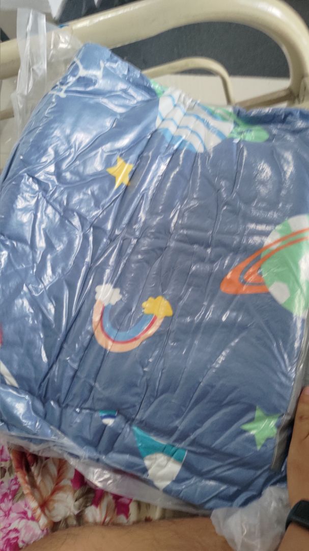 Sản phẩm, hình ảnh và chất lượng ko giống trong ảnh 
Tôi muốn đổi trả hàng