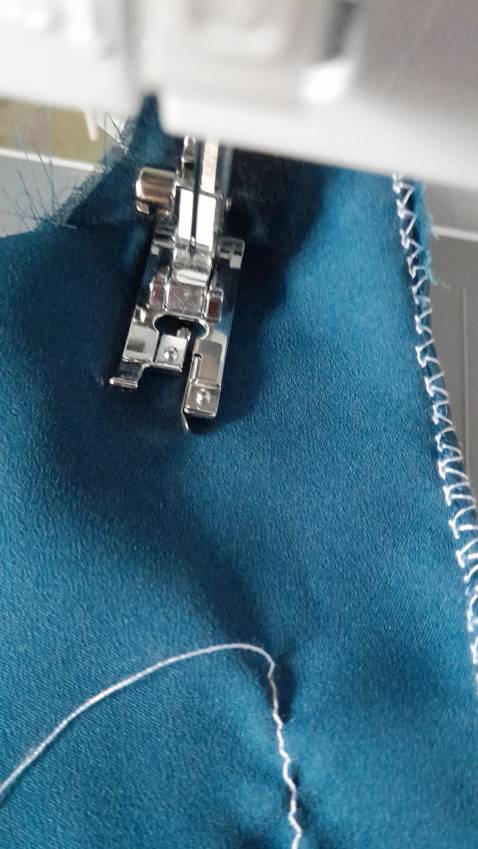 Dùng khoảng vài lần thì bị gãy