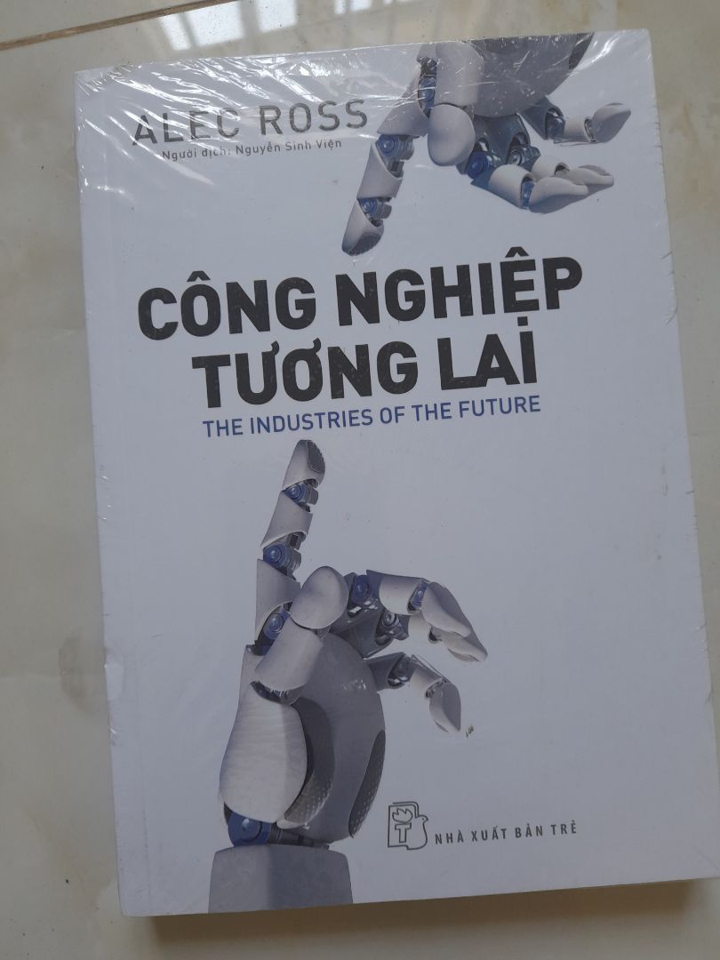 Đóng gói sơ sài không có bọc chống sốc nên khi nhận về tay cuốn nào cũng bị gãy bìa hoặc dãnh gốc
Giao đúng và đủ số lượng
