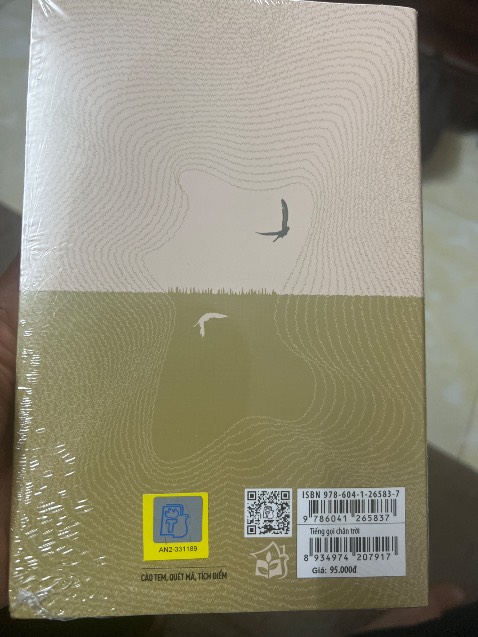 Giao hàng nhanh. Sách còn trong tình trạng tốt, có bọc sách. giá rẻ hơn so với niêm yết