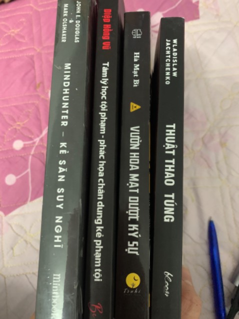 Mua mấy cuốn này đều hay