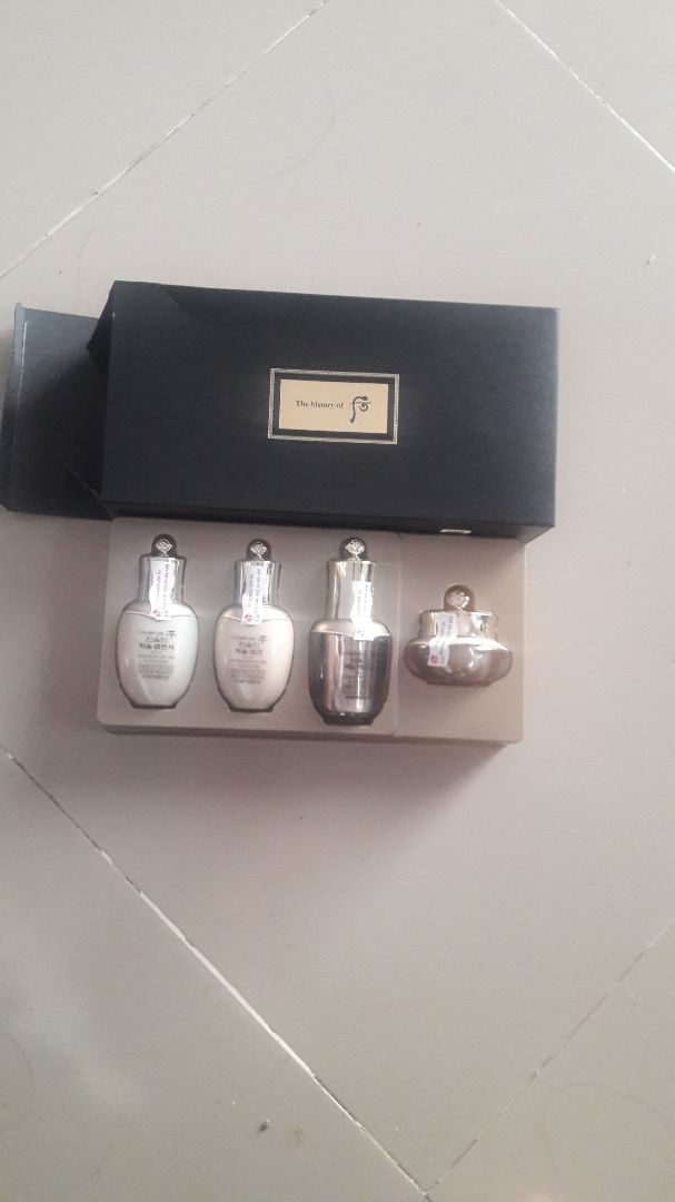 tôi mới nhận  đonvs gói tem đầy đủ .   Chưa xài chưa biết sao