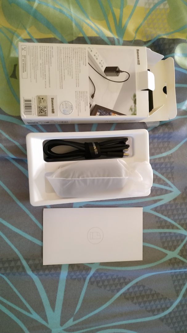 Sạc ok, cứng cáp, check valid trên hãng.
Đóng gói cẩn thận, giao hàng nhanh