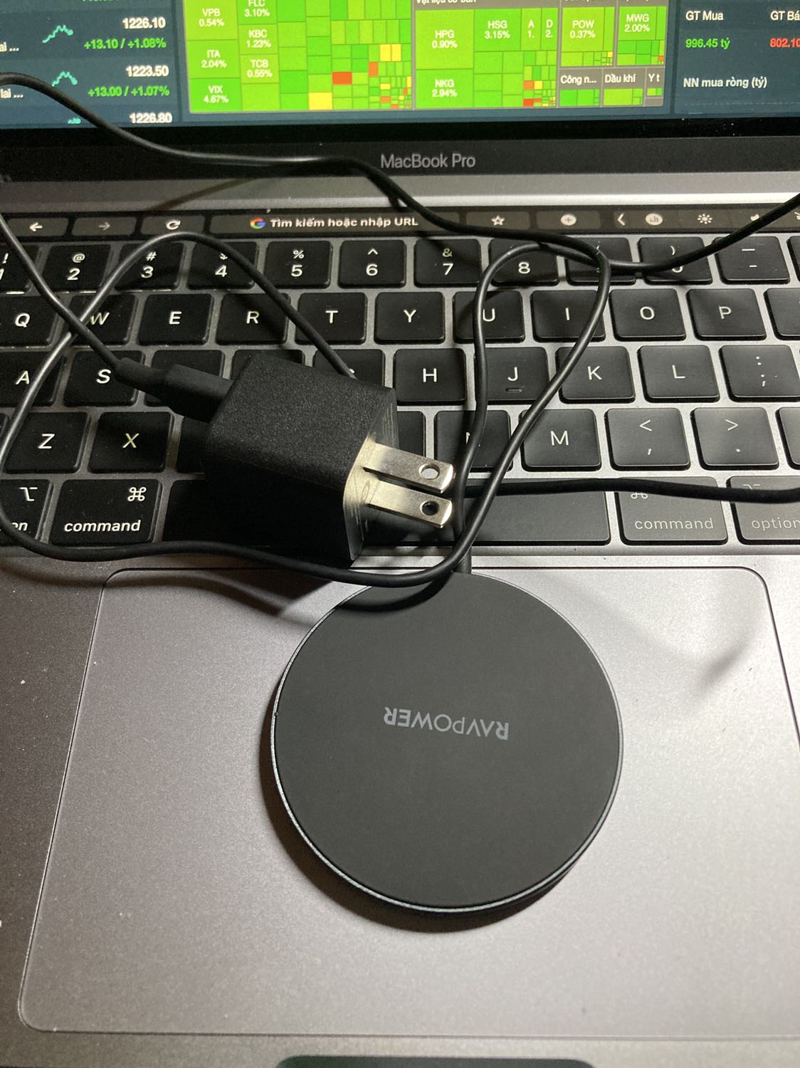 Giao hàng nhanh, đóng gói cẩn thận, sản phẩm chính hãng, chất lượng khá ok! Giao hàng nhanh, đóng gói cẩn thận, sản phẩm chính hãng, chất lượng khá ok!