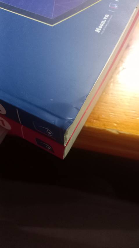 Sách hay, in rõ nét, móp 1 chút nhưng kh sao, 10d cho sự dth của moon và shipper