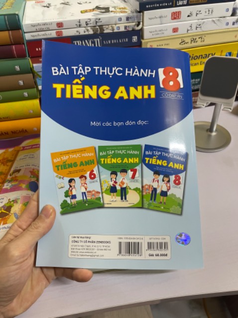 Sách rất phong phú về bài tập ạ.
