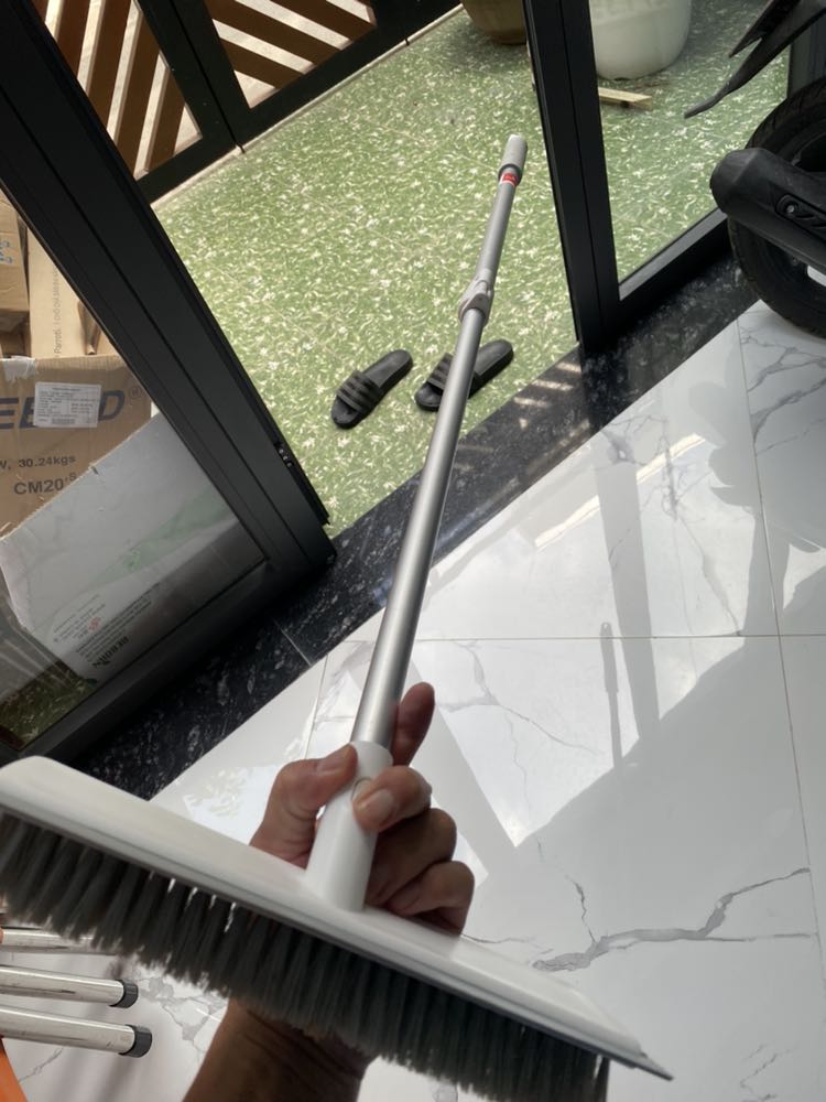 chất lượng hoàn thiện tốt nha, giao nhanh. mới đặt hôm qua! mà hàng chất lượng. xài hai thùng lau nhà luôn rồi