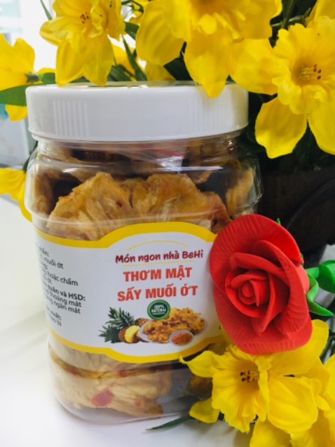 Sách ok nha. Ghé cửa hàng ttok m mua hàng ủng hộ luôn nhé b. Mình có Thơm mật sấy muối ớt và mãng cầu sấy muối ớt nhé