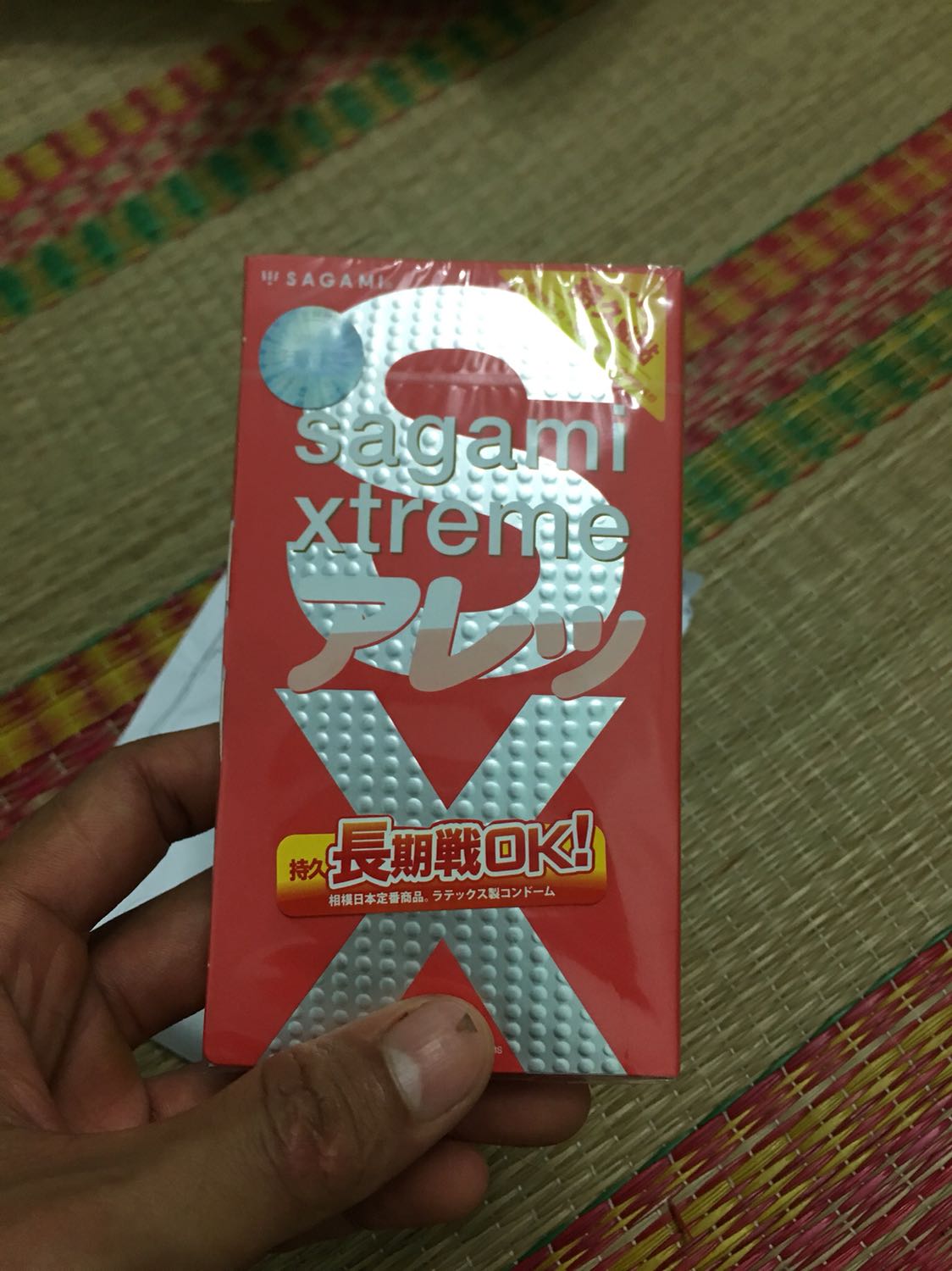 Mình đặt 2 sản phẩm mà bên shop chỉ giao 1 sản phẩm. Đã gữi phản ánh mà đến giờ chưa thấy hồi âm gì cả. Mong shop giải quyết sớm.