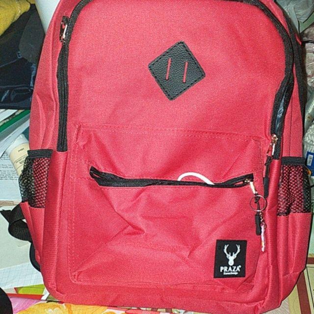 Hàng đẹp lót trong tốt đi mưa không sợ ướt nghen các bạn .Giá tốt nên rủ nhóm mua luôn cả nhóm 5 cái, chim ưng. Mình mua shop này cũng đã 2 lần rồi rất thích . May chắc chắn . Shipper vui vẻ