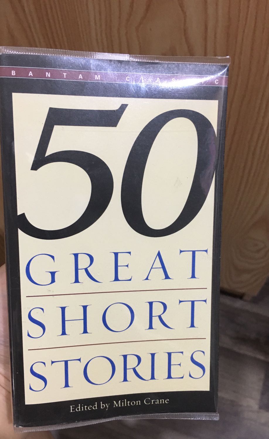 Sách hay, bìa hơi tróc tí nhưng vẫn okay.