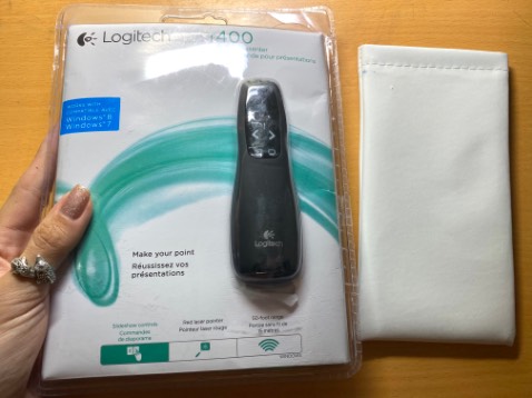 Bút slide tốt, bảo hành đảm bảo. Đóng gói cẩn thận. Hàng tặng kèm rất thú vị. Cảm ơn Shop!!