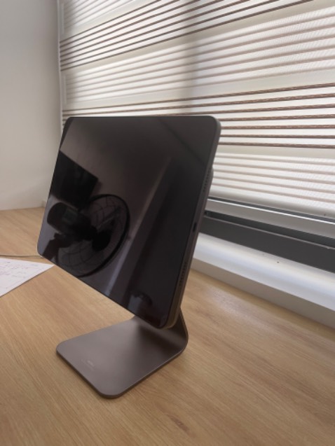 Đẹp, đúng như miêu tả
Mua lúc sale nên cũng rẻ
Shop giao hàng nhanh