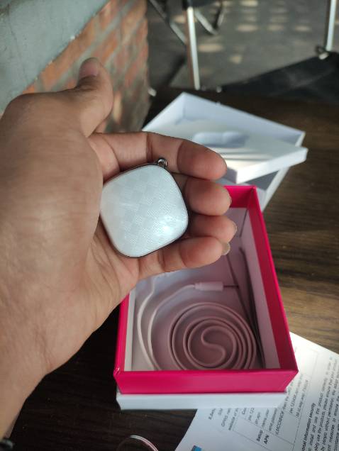 - Hàng như quảng cáo.
- NV hướng dẫn nhiệt tình.
- Chất lượng sản phẩm ok.
- Nên đánh giá 5* cho shop.
- Sẽ ủng hộ nhiều hơn.