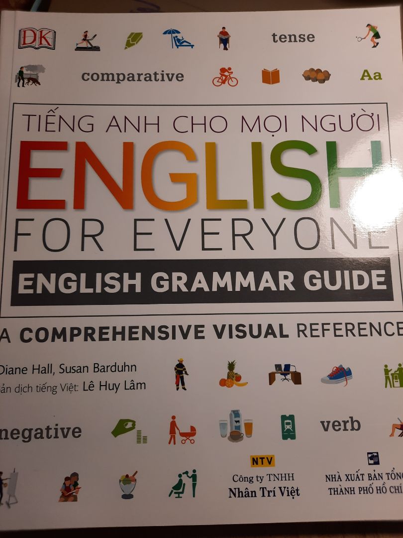 Mình được giới thiệu cho bộ sách English for everyone gần đây và thật sự bị thu hút. Về phương pháp học, mỗi người sẽ có một cách khác nhau, với mình bộ sách đặc biệt hiệu quả đối với mình, mình bỏ tiếng Anh đã lâu nên sách giúp mình hệ thống và nhớ lại khá dễ. Sách nhận được lại rất đẹp. Tiki giao hàng nhanh, nhân viên lại dễ thương. 
Mình dự định sẽ ôm trọn bộ về làm của riêng hihi