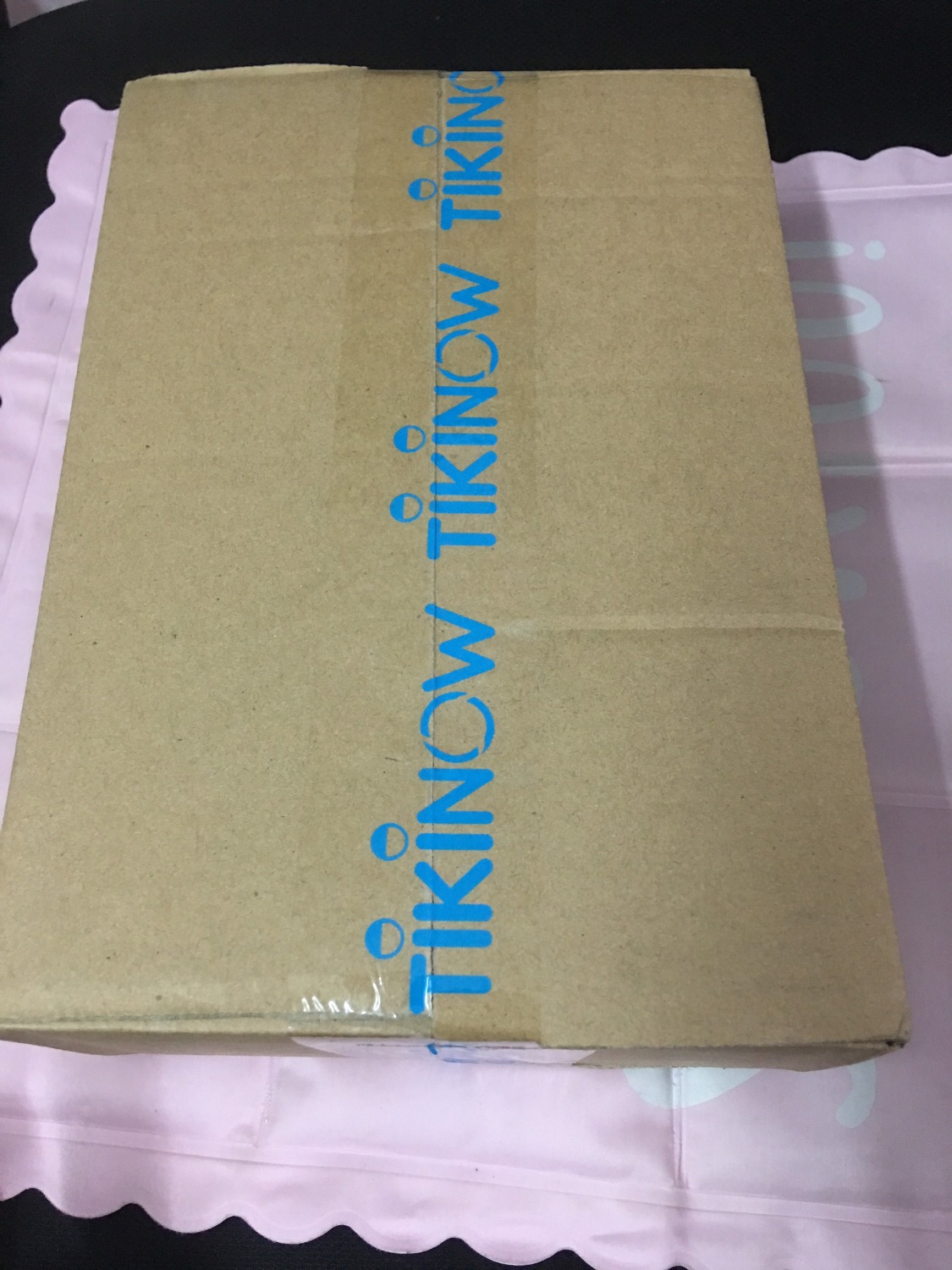 sản phẩm lót êm chân, đi không bị thốn mũi. xịn cái nữa là bao bì và đóng gói cẩn thận. 
cảm ơn tiki