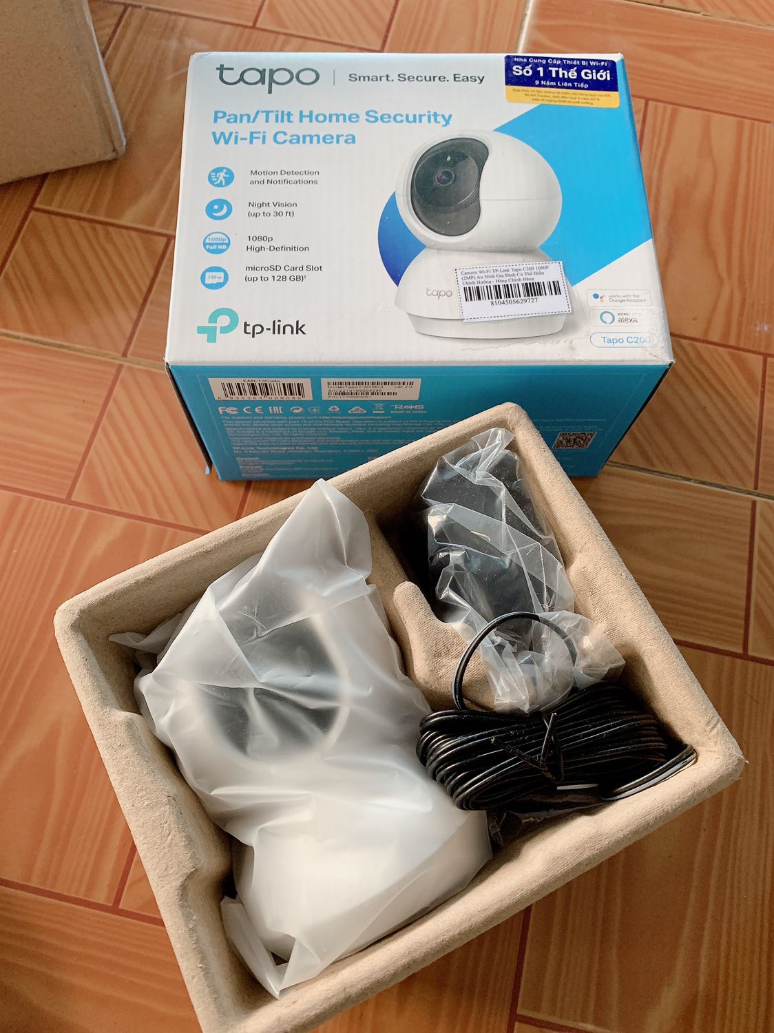 Dễ sử dụng. Ảnh chất lượng, âm thanh tốt. 
Khuyên mn đừng mua 1 cái vì mua rồi sẽ mua tiếp nên mua lần 2 3 cái luôn đi nha. Viết review xong mình sẽ đặt mua cái thứ 2 nè