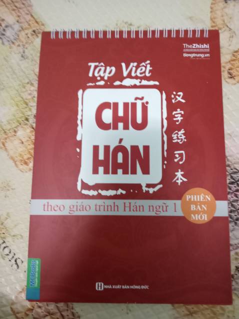 Luyện chữ bằng quyển này rất dễ chữ mình viết ra rất đẹp