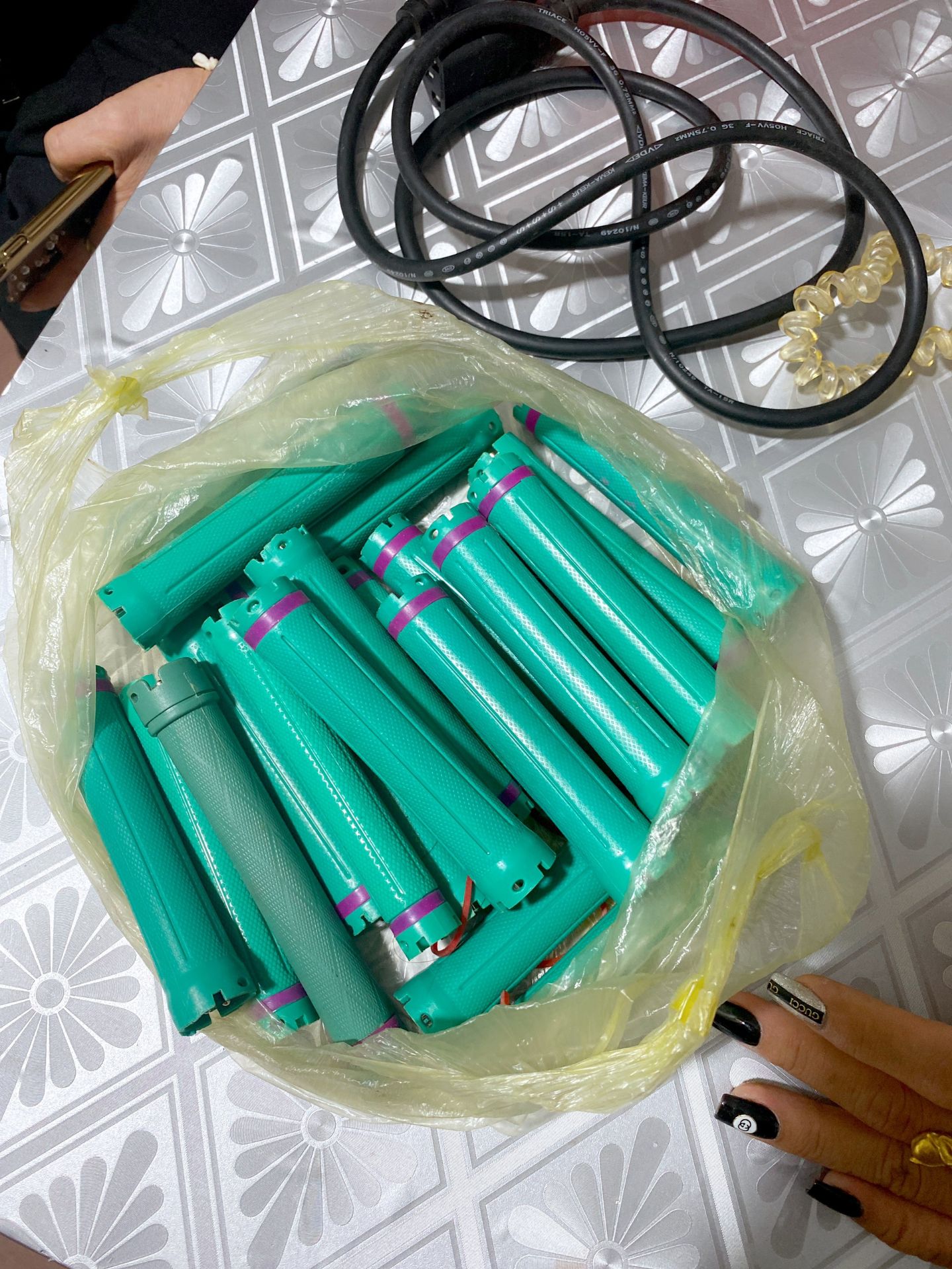 nắp nồi bằng nhựa ko giống trong hình