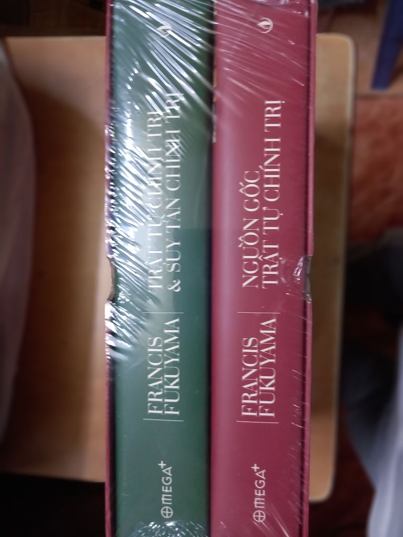 Đây là lần thứ hai mua sách của Trạm Đọc. Rất hài lòng : sách còn mới nguyên, đóng gói rất cẩn thận (xem hình) ; giá lại rất cạnh tranh.  Giao hàng nhanh. Cảm ơn Trạm Đọc và Tiki đã phối hợp để đem bộ sách giá trị đến độc giả. Sẽ tiếp tục ủng hộ nhà sách.