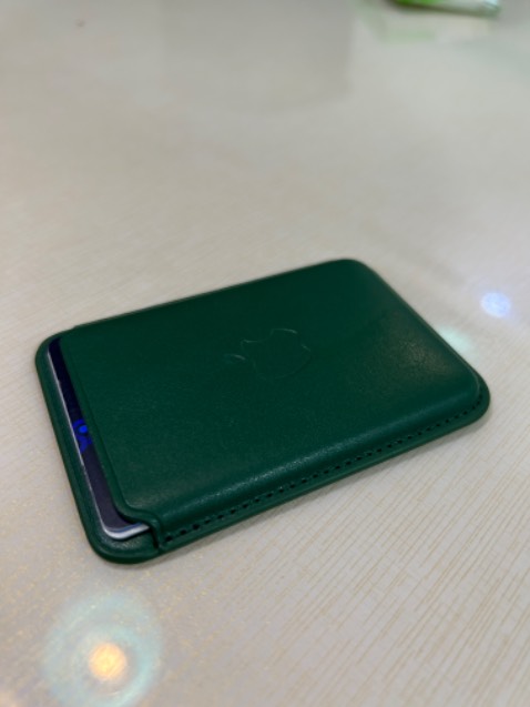 Vừa cho 2 thẻ ATM hoặc Visa! Vừa vặn vs iphone 14!
Rẻ hơn nhiều so vs hàng chính hãng