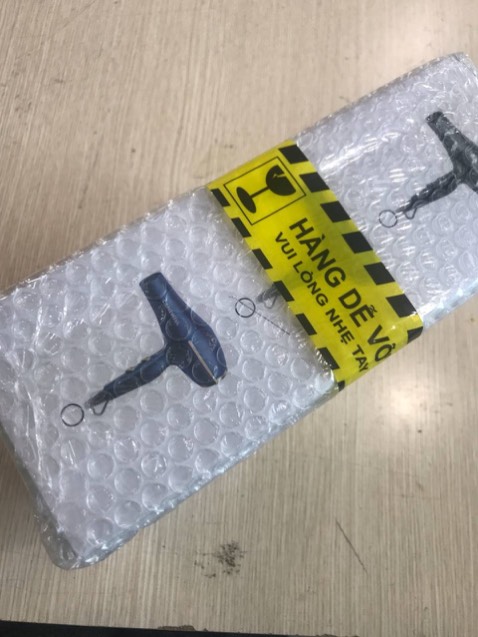 Tiki giao hàng nhanh, đóng gói okie.
Máy hoạt động tốt, màu sắc ở ngoài siêu xinh, nhiều chế độ hoạt động.