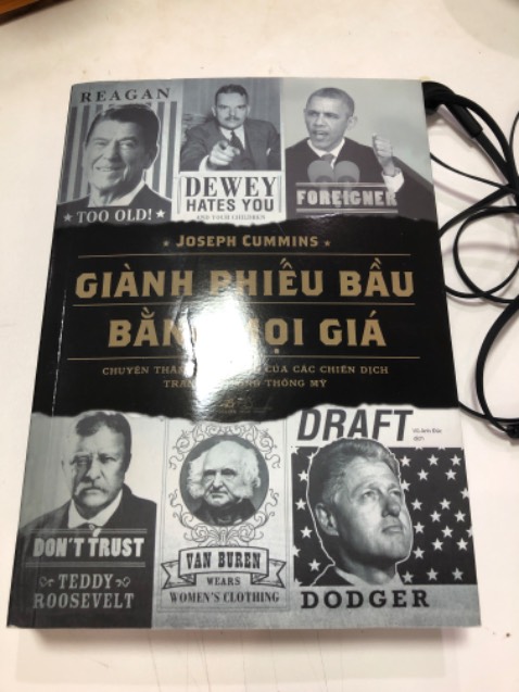 Tiki ship nhanh nha, sách cũng khá ổn