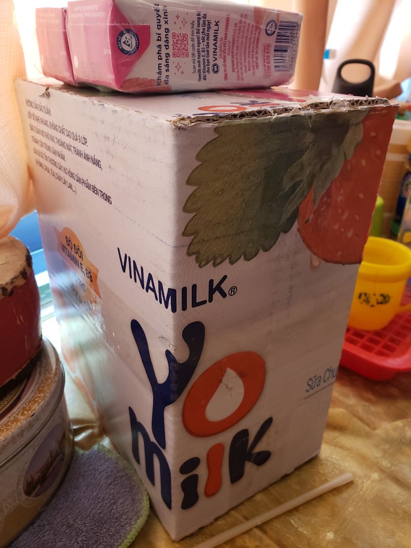 tiki giao hàng nhanh, đóng gói kỹ, sp có nsx rất mới. loại sữa chua uống này hương vị thơm ngon bé mình rất thích