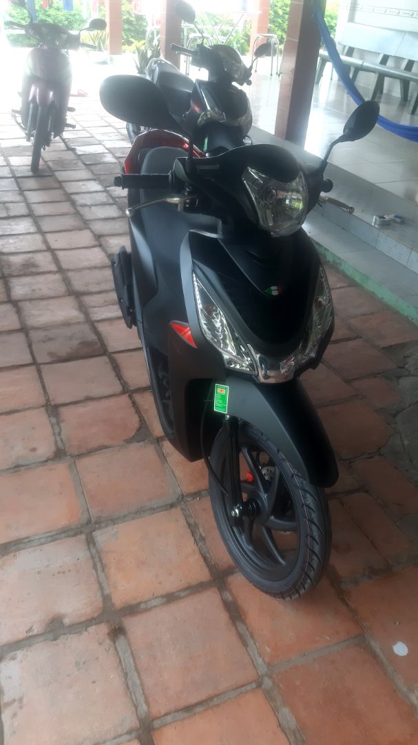 tự lắp vào xe dễ và âm vừa đủ nghe như mong đợi 5sao mọi người ơi tự lắp vào xe dễ và âm vừa đủ nghe như mong đợi 5sao mọi người ơi