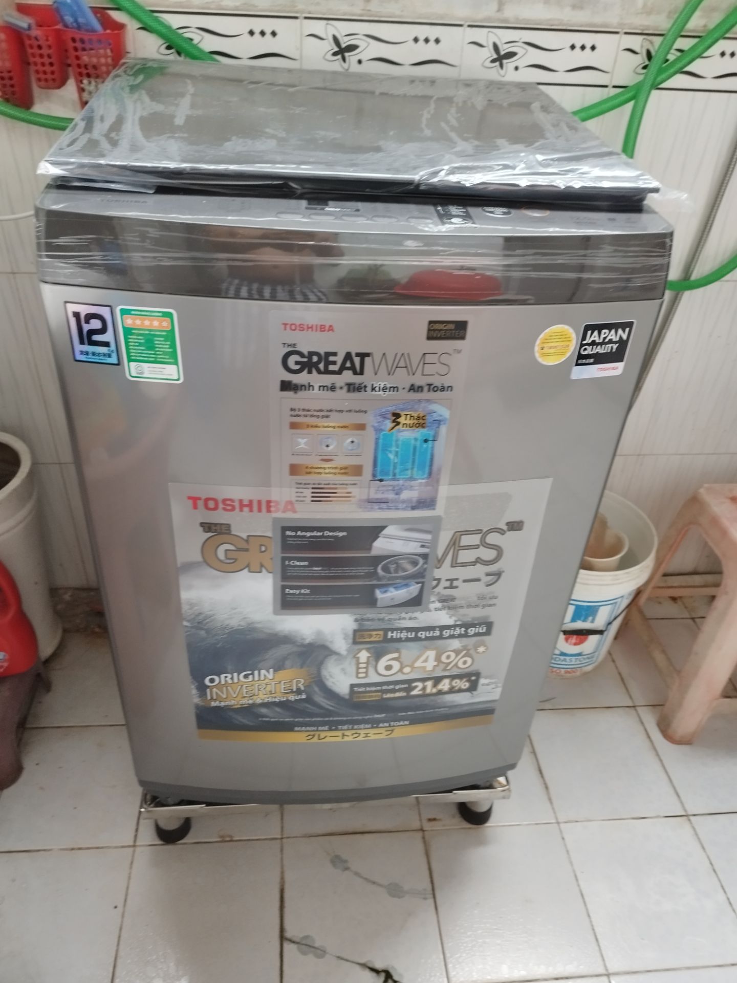 phục vụ tốt. Giao hàng nhanh . máy giặt Toshiba rất êm. nhân viên phục vụ tốt . mai mốt ủng hộ tiếp.