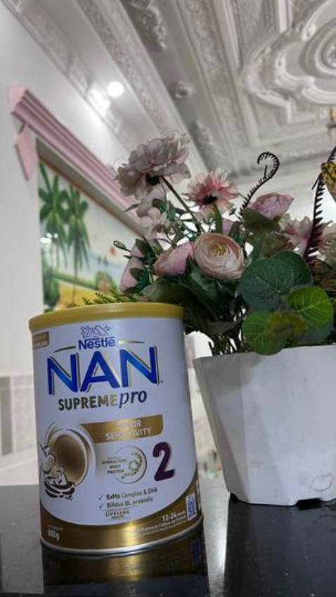 đã cho con sử dụng mẫu mới số 1, không có thay đổi về thành phần và mùi vị, tiếp tục sử dụng theo độ tuổi của con