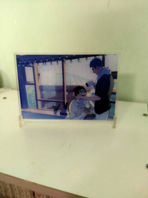 Tiki giao hàng xiu nhanh luôn gói chống sốc tui cũng sốc không kém :v nhưng mà hàng không sao là may rồi