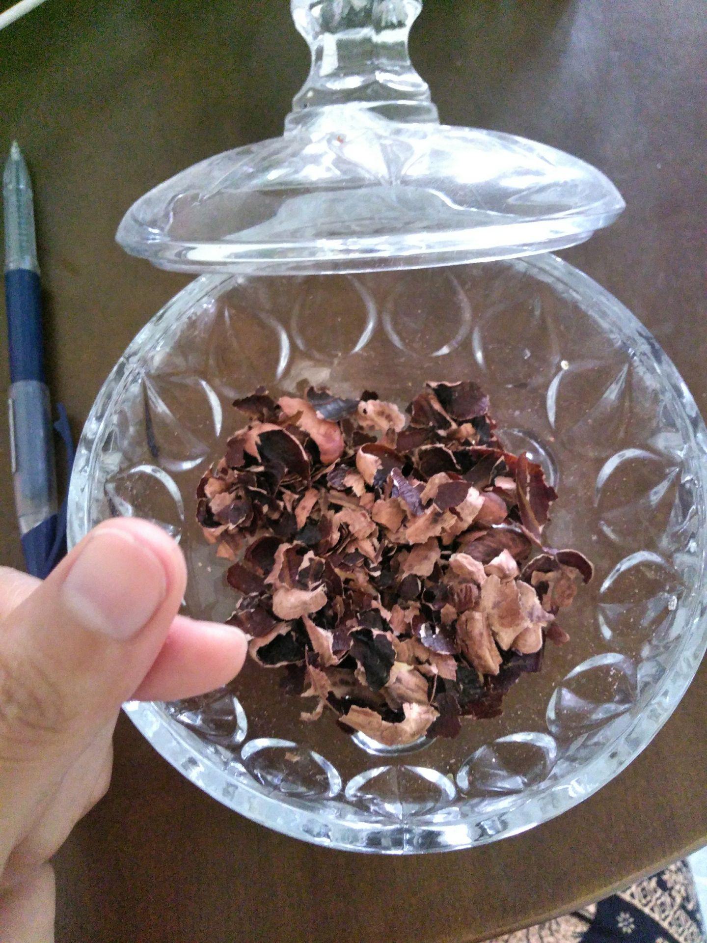 cmt ở đây để ai đó đi qua thấy e đã ăn hết hạt điều rồi. e muốn nói là ăn hết thật rồi ý! 8/3 đến rồi nhắc nhẹ ấy vậy thôi. chắc k có ý gì đâu ha?????