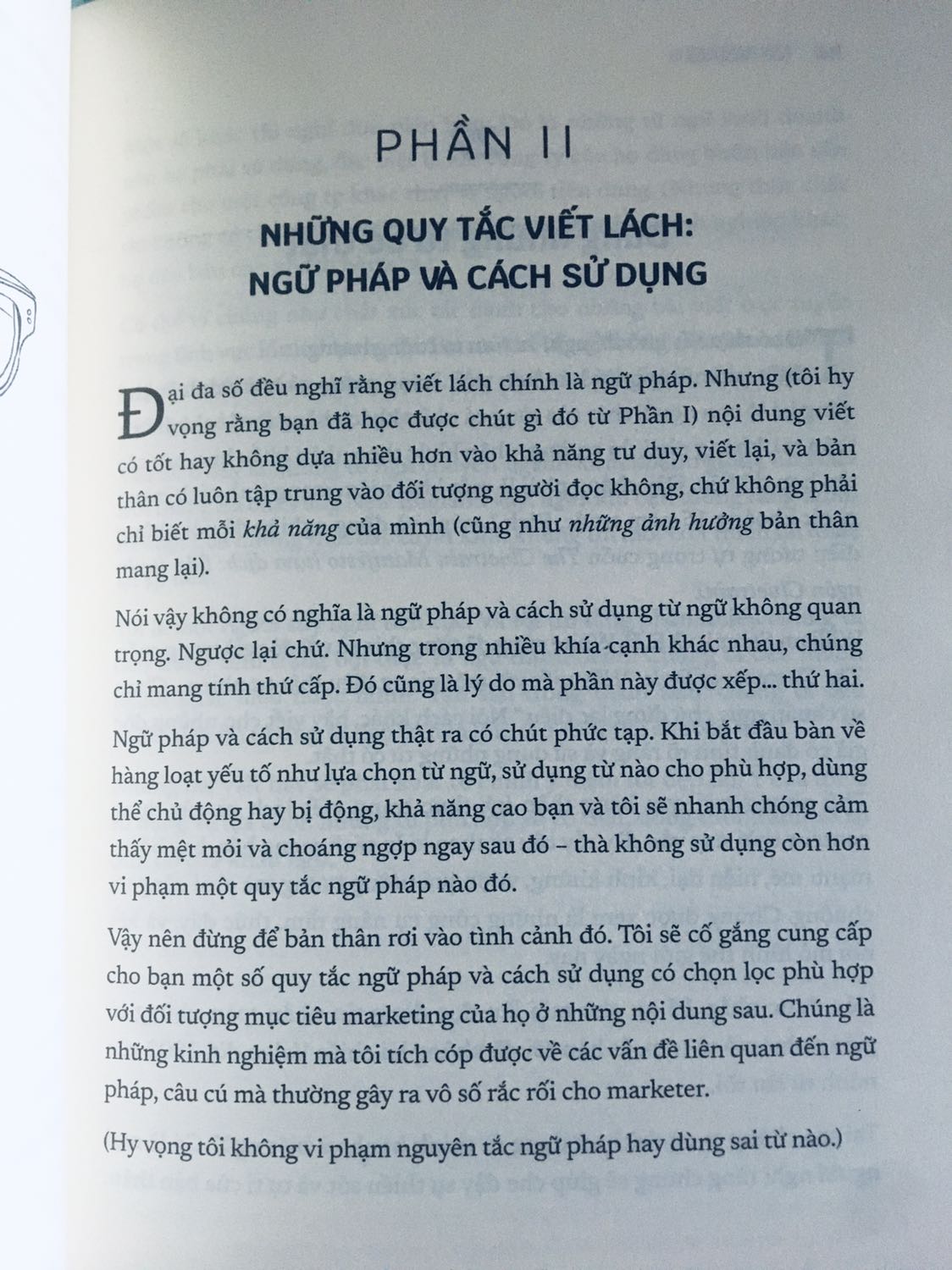 Rất ưng ý.

- tiki giao nhanh, trước hẹn 1 ngày
- freeship
- bọc sách bookcare rất đẹp
- chất lượng sách nhận được rất tốt, sách nguyên vẹn, đẹp.

Rất hài lòng về dịch vụ của tiki.

Về nội dung sách thì mình chưa đọc hết nên không bình luận trong review này.