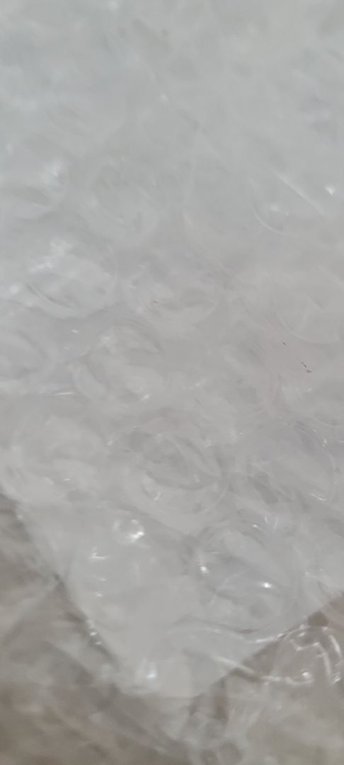 dùng tốt đánh răng rất sạch, sạc pin cần thêm 1 củ nữa mới sạc được nhưng không vì đã có đầy củ sạc điện thoại