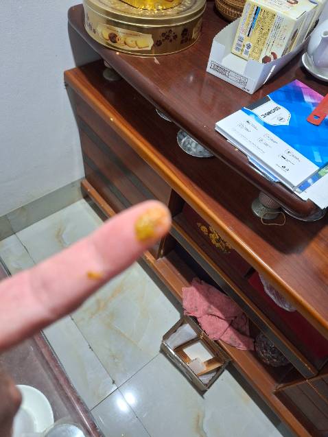 Bao bì chắc chắn, đẹp, thông tin rõ ràng. Đóng gói 20 túi, chất lượng có vẻ đúng mô tả. Điểm trừ là khâu chế biến ẩu nên sp không được sạch ( bột sp có lẫn cát) lạo xạo mồm khi uống.